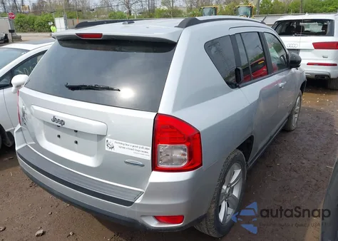 2011 Jeep Compass из США, поврежденный, VIN 1J4NT1FA1BD241493